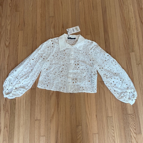 Zara Tops - NWT Zara White Eyelet Top